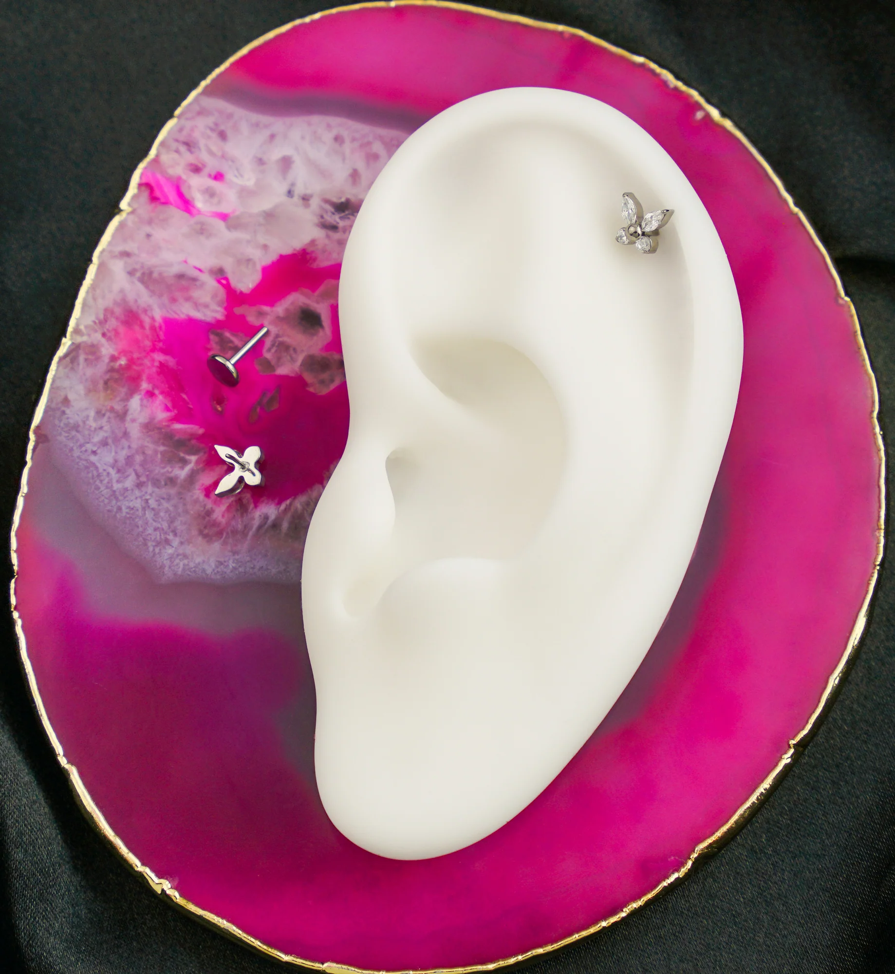 Butterfly Bead Clear CZ Titanium Threadless Labret - Image 2