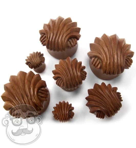 Carved Sea Shell Wood Plugs - Image 5