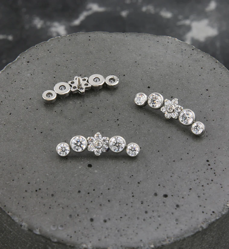 Centered Flower Arch Clear CZ Titanium Internally Threaded Top - Image 2
