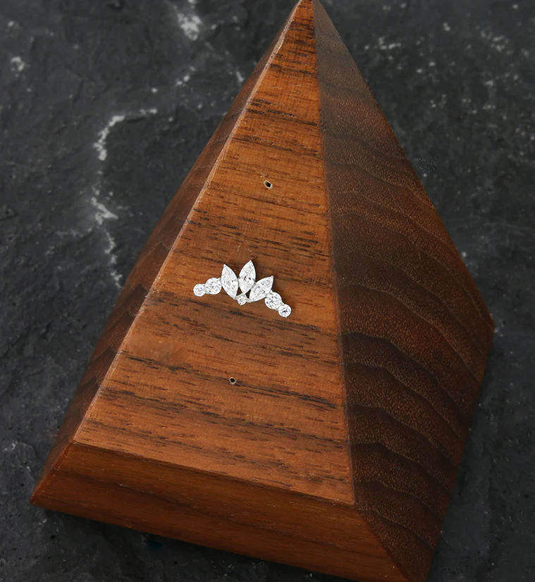 Chaplet Prong CZ Threadless Titanium Top - Image 2