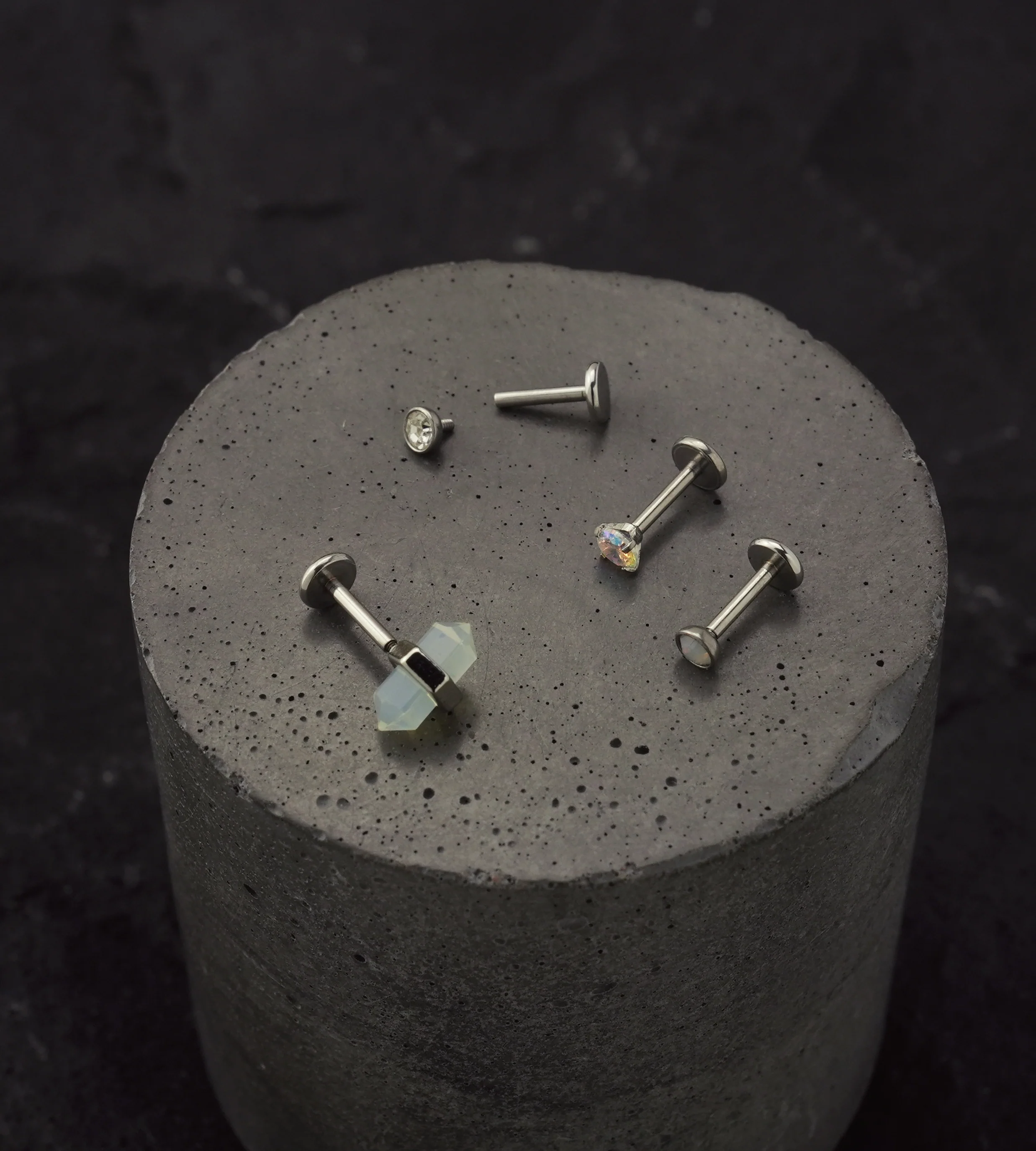 Clear CZ and Opalite Stainless Steel Internally Threaded Labret (Pack of 4) - Image 2