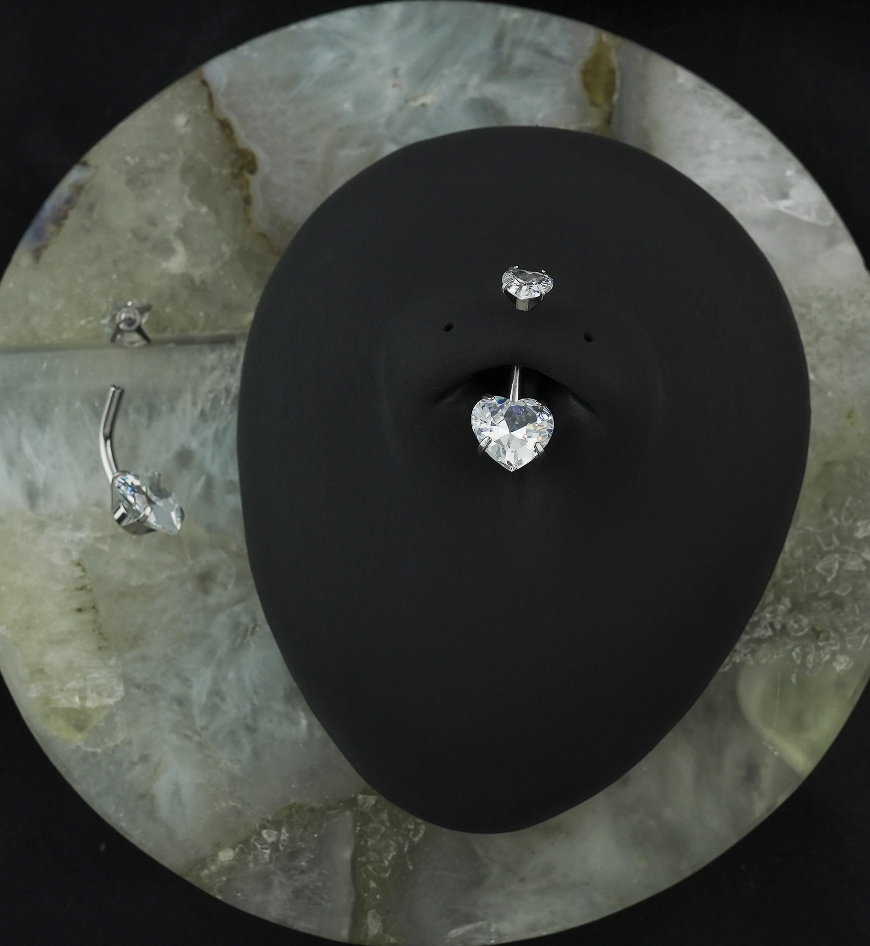 Clear CZ Heart Internally Threaded Belly Button Ring - Image 2