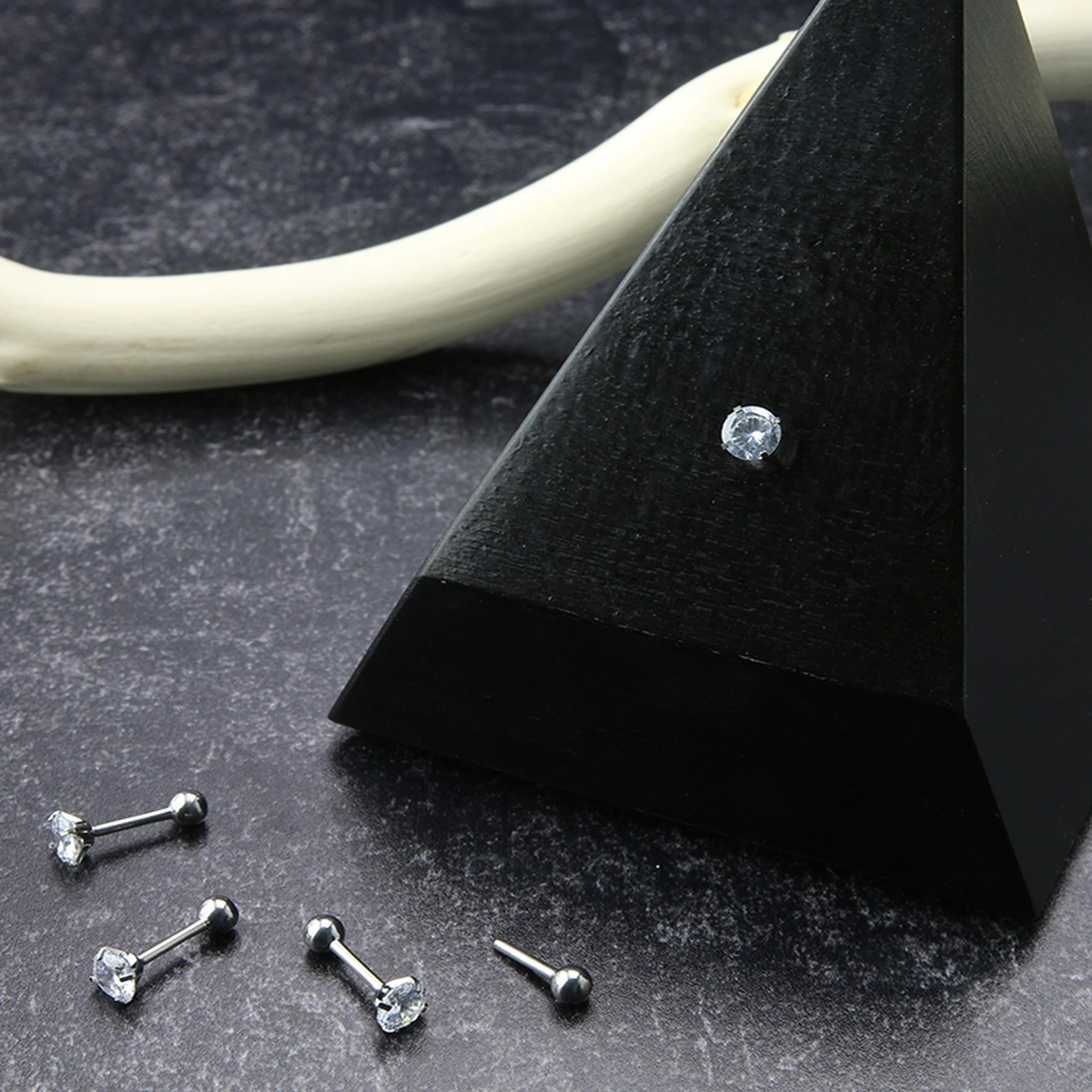 Clear Prong CZ Titanium Threadless Barbell - Image 3