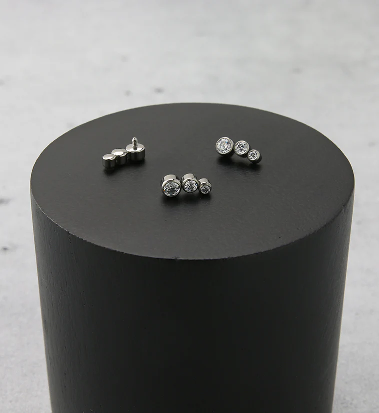 Crescendo CZ Internally Threaded Titanium Top - Image 2