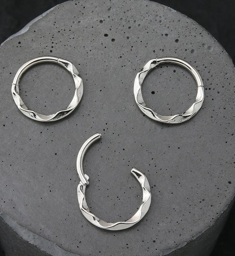 Curl Stainless Steel Hinged Segment Ring - Image 2