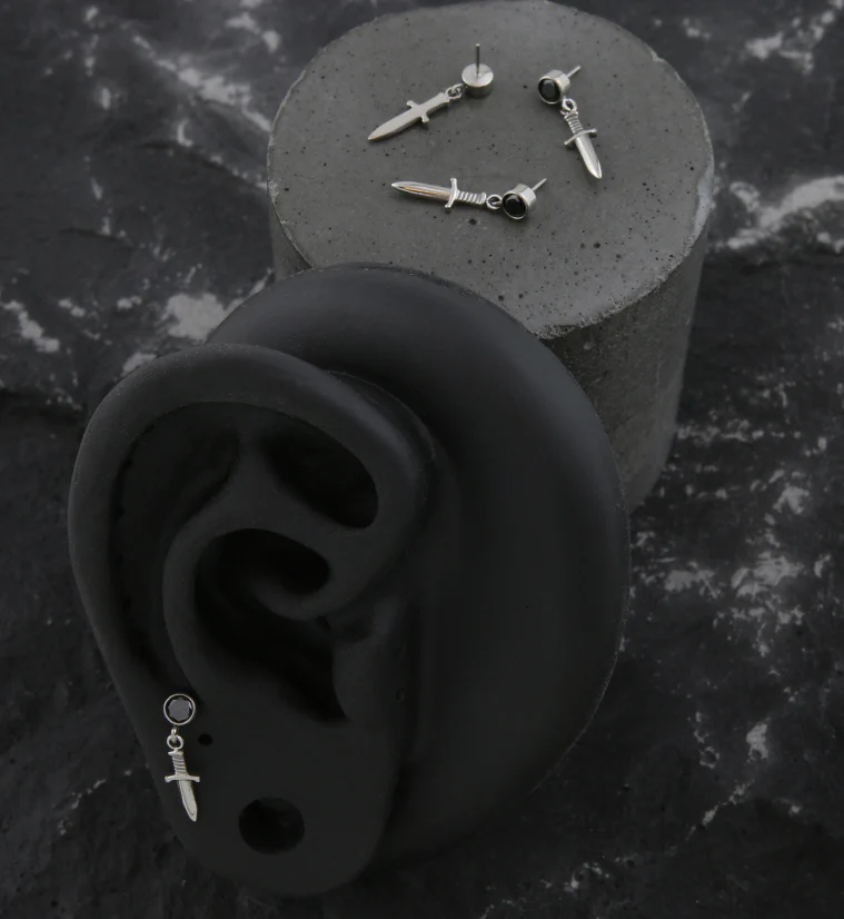 Dangle Dagger Black CZ Threadless Top - Image 2