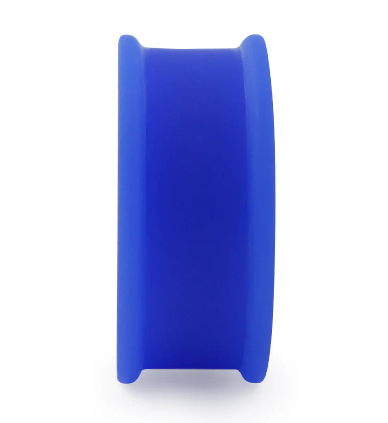 Double Flare Matte Blue Silicone Plugs - Image 3