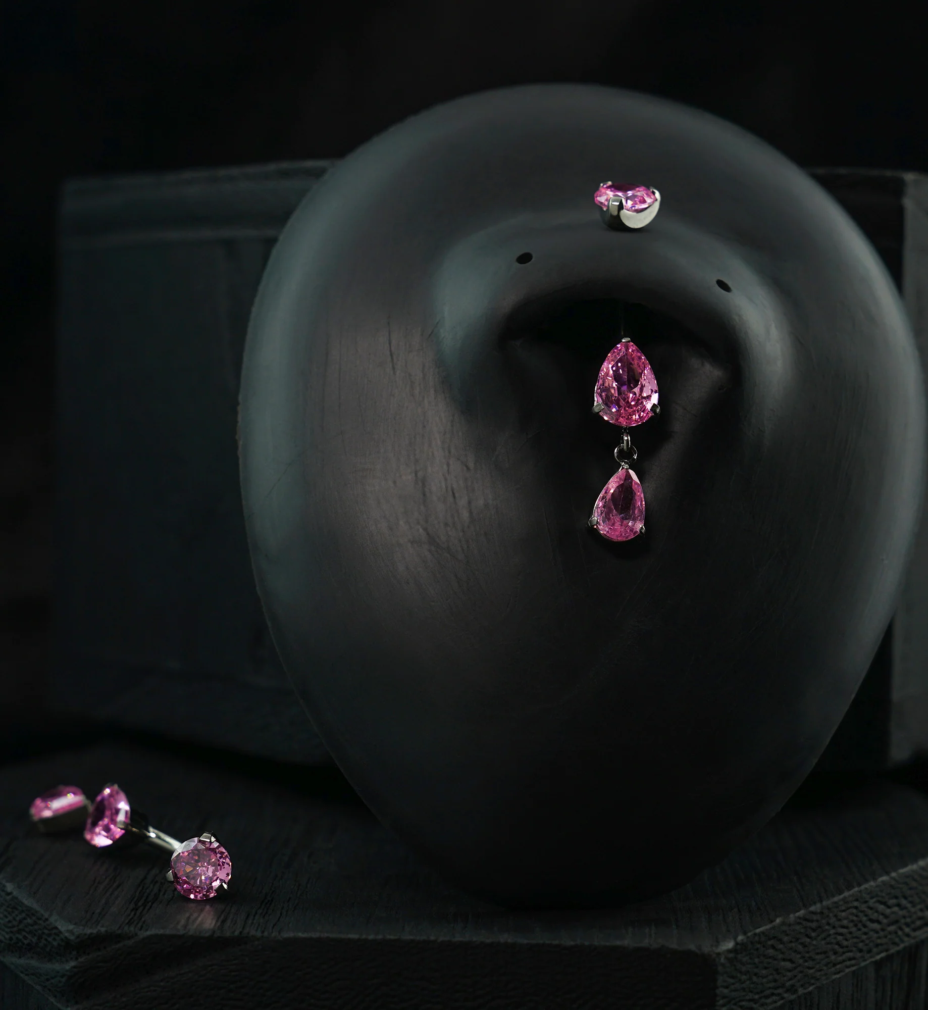 Double Teardrop Pink CZ Dangle Titanium Internally Threaded Belly Button Ring - Image 2