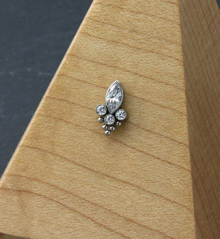 Duchess Beaded Clear CZ Titanium Threadless Top - Image 2