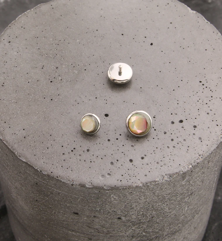 Faceted Abalone Titanium Internally Threaded Top - Image 2