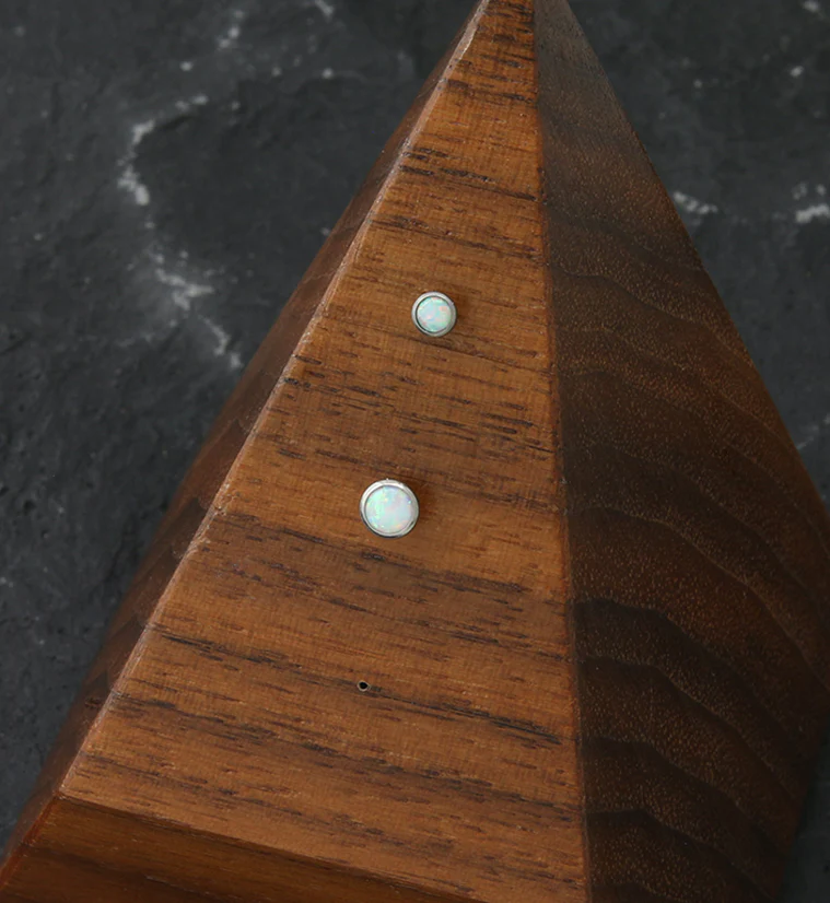 Flat Bezel White Opalite Threadless Titanium Top - Image 2