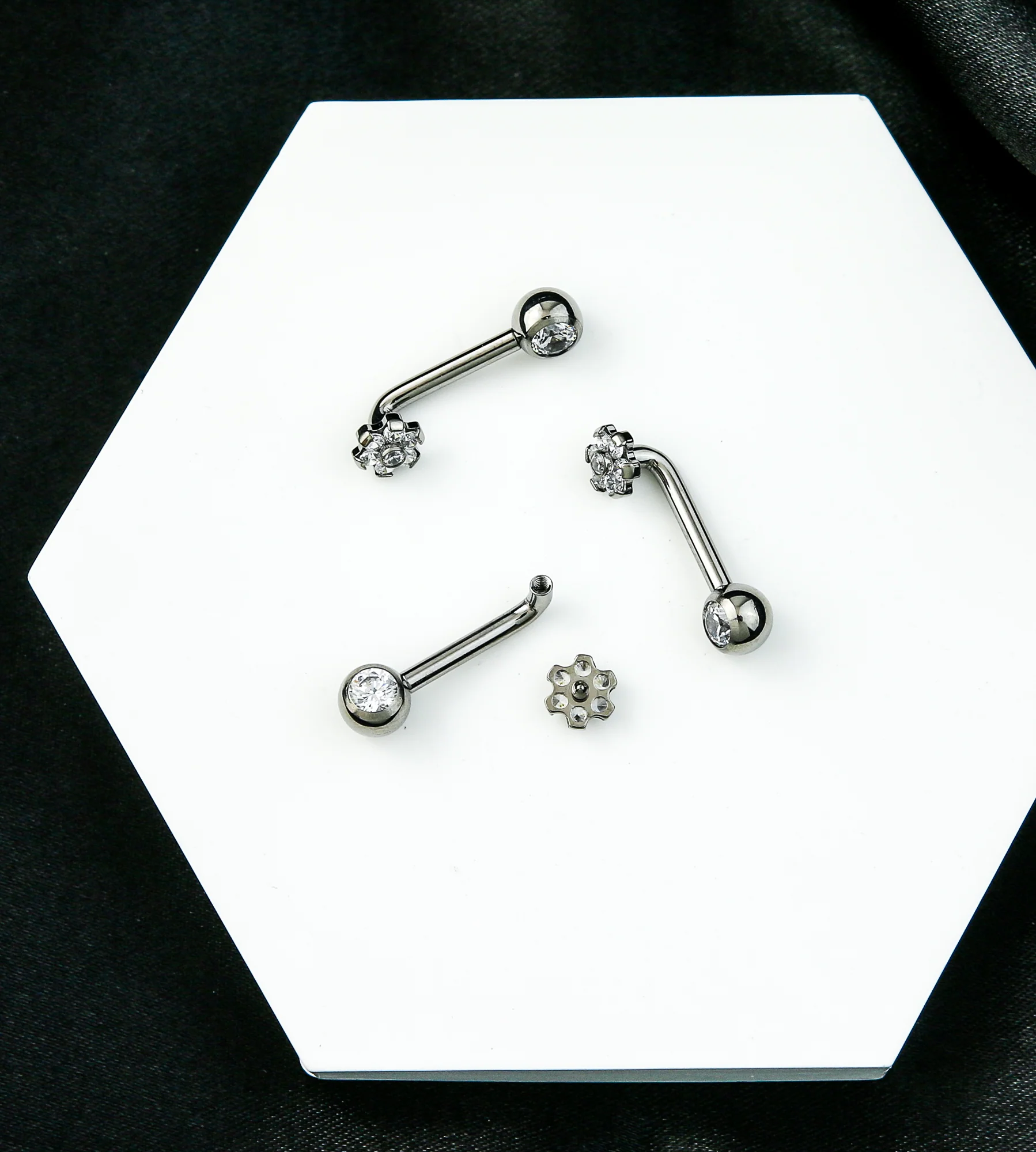 Flower Clear CZ Vertical Clitoral Hood Internally Threaded Titanium Barbell - Image 2