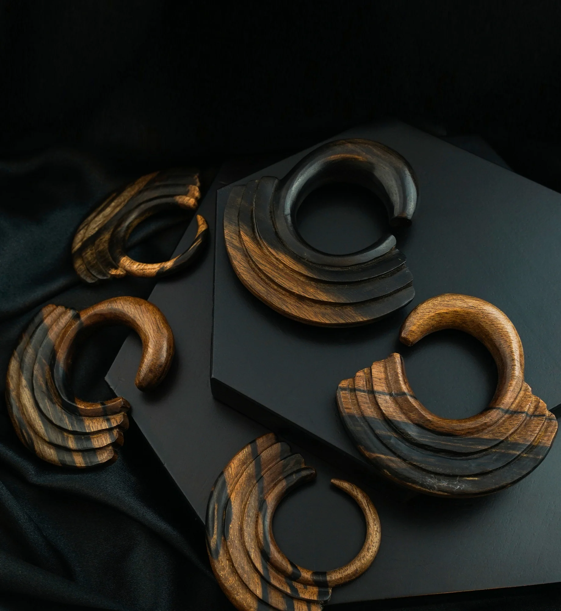 Fringe Wooden Hangers - Image 4