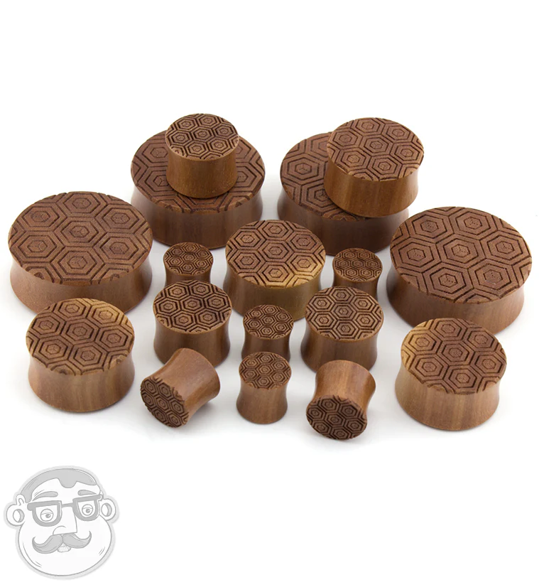 Geometric Honeycomb Engraved Saba Wood Plugs - Image 3