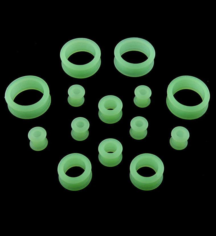 Glow In The Dark Green Silicone Tunnels - Image 6