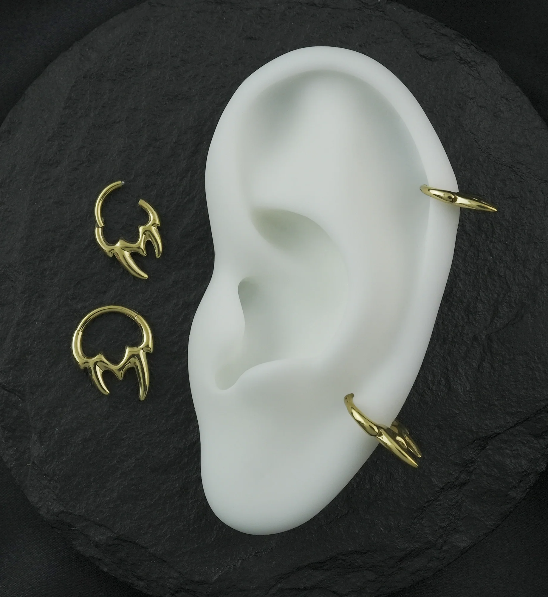 Gold PVD Fangs Titanium Hinged Segment Ring - Image 2