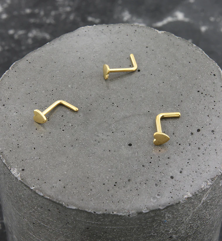 Gold PVD Heart Top L Bend Titanium Nose Ring - Image 2