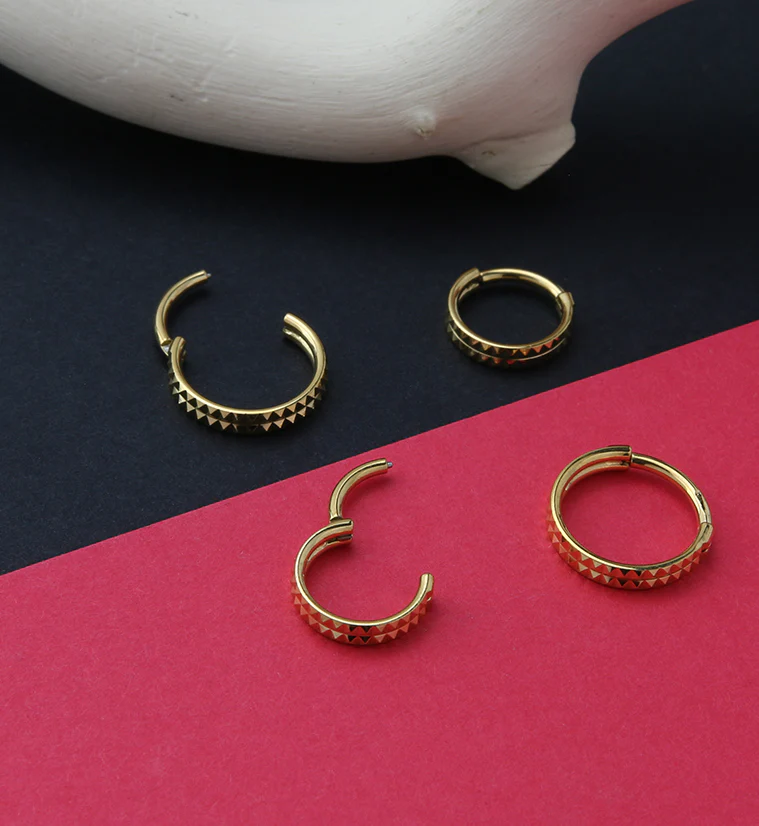Gold PVD Parallel Polyhedra Edge Hinged Segment Ring - Image 2