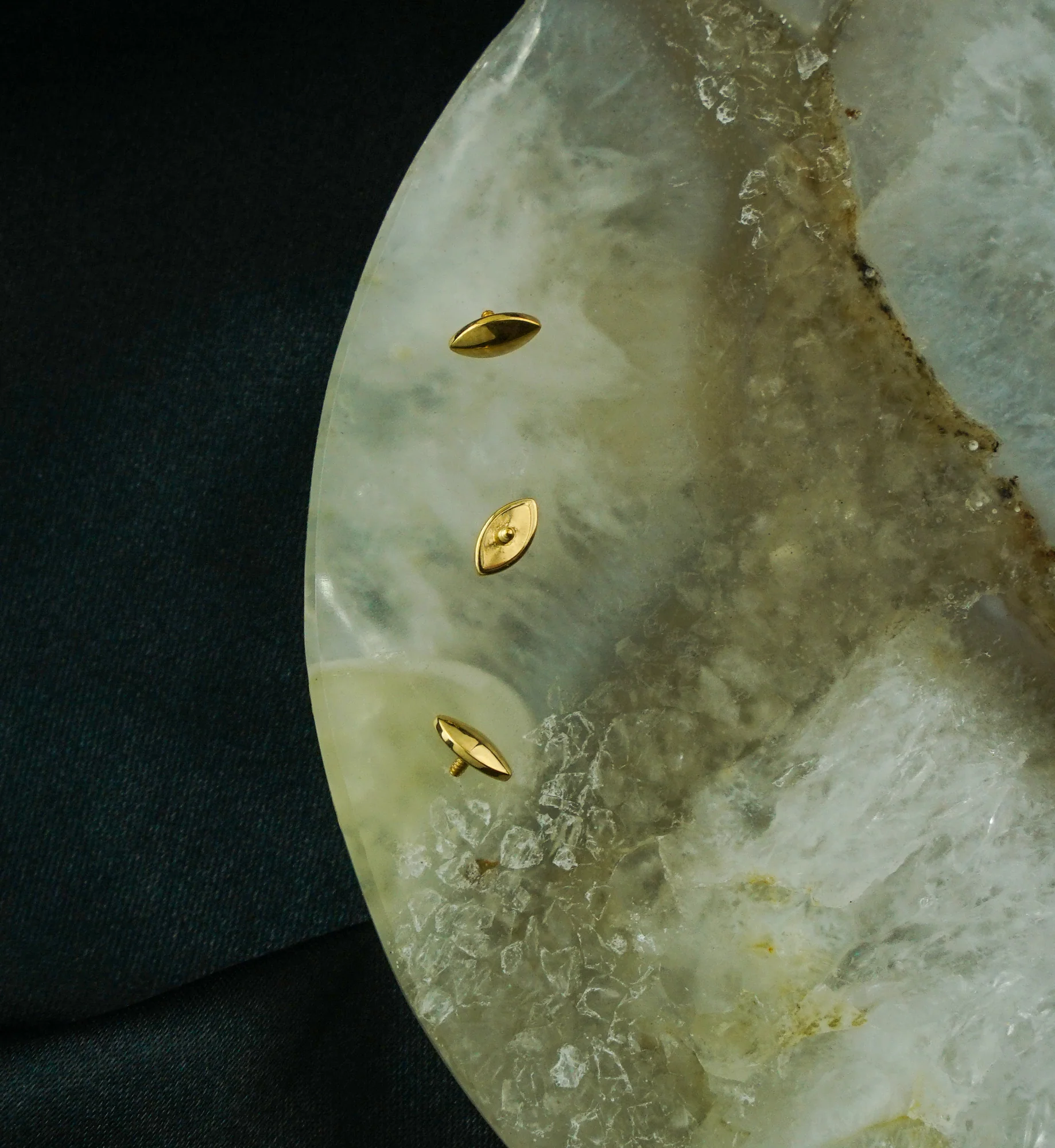 Gold PVD Marquise Titanium Internally Threaded Top - Image 2