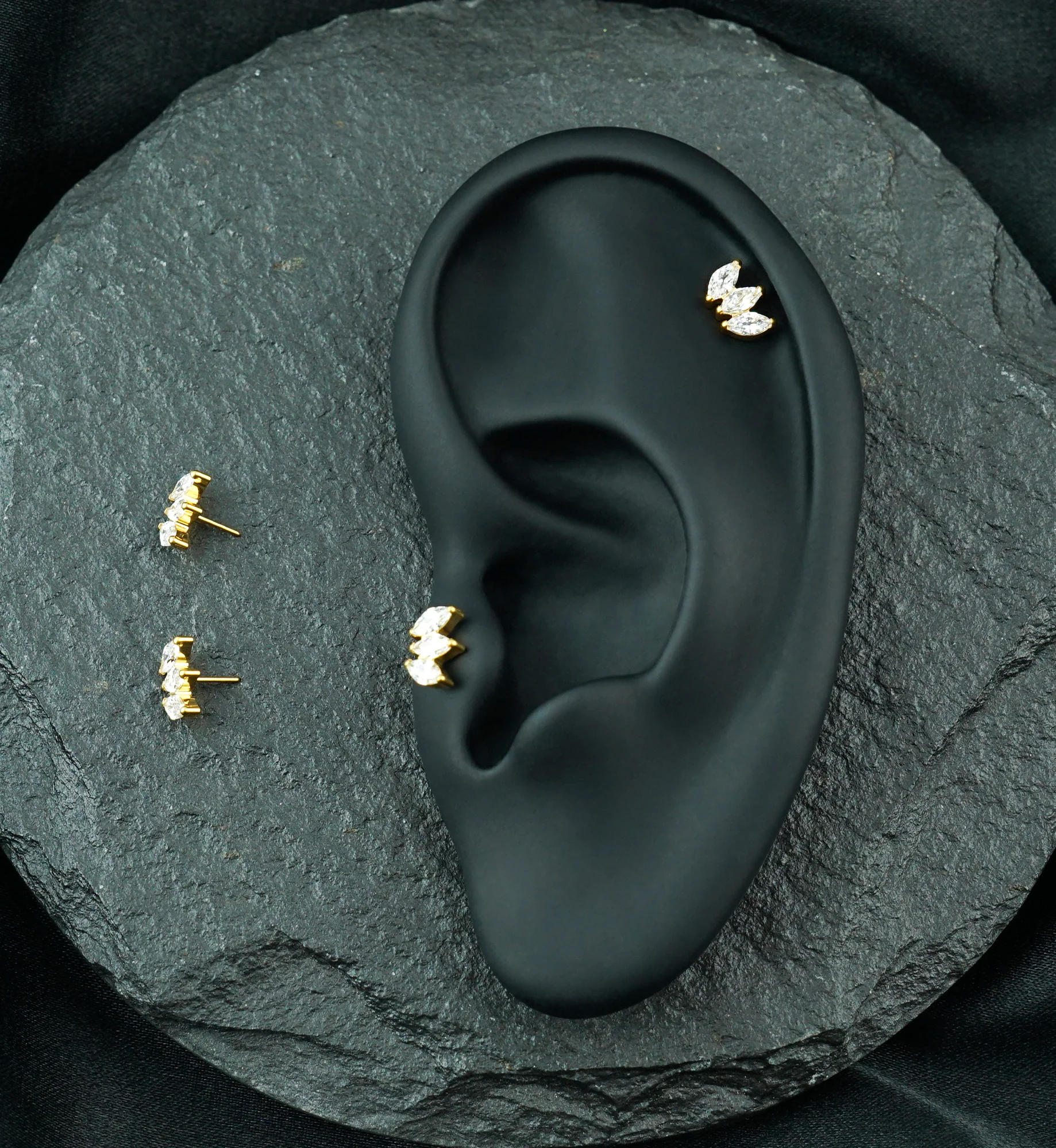 Gold PVD Triple Empress CZ Threadless Titanium Top - Image 2