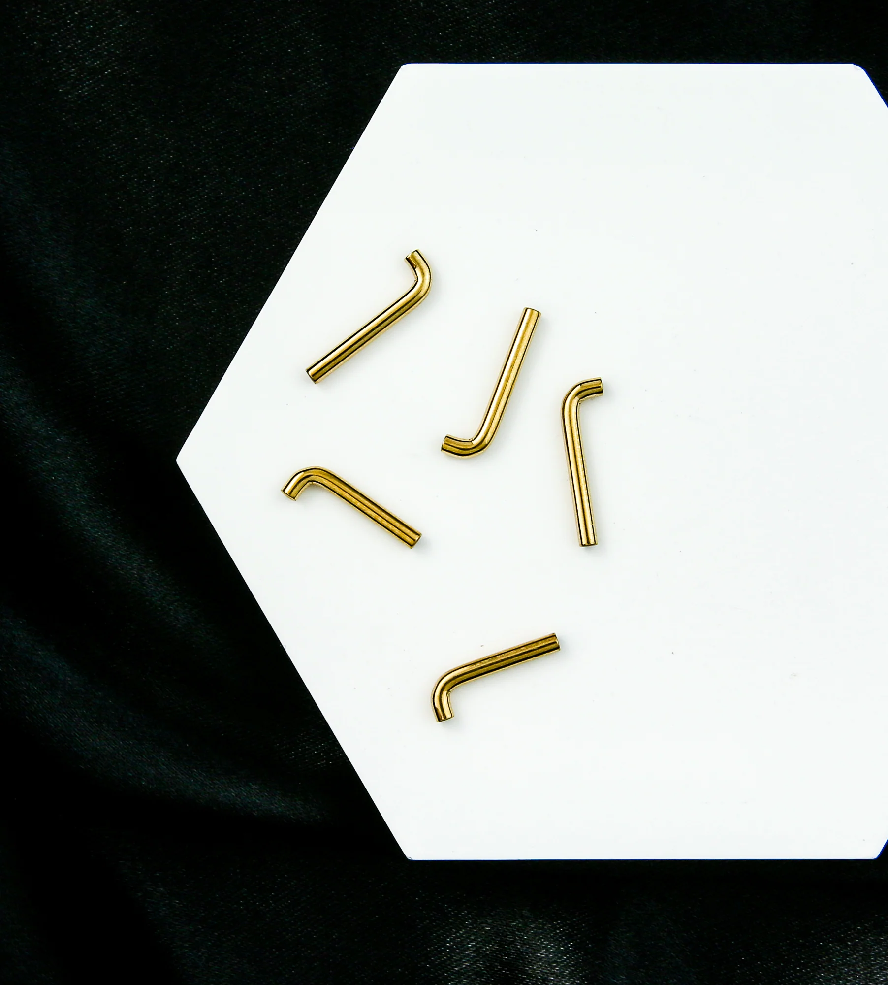 Gold PVD Vertical Clitoral Hood Internally Threaded Titanium Barbell (Barbell Only) - Image 2