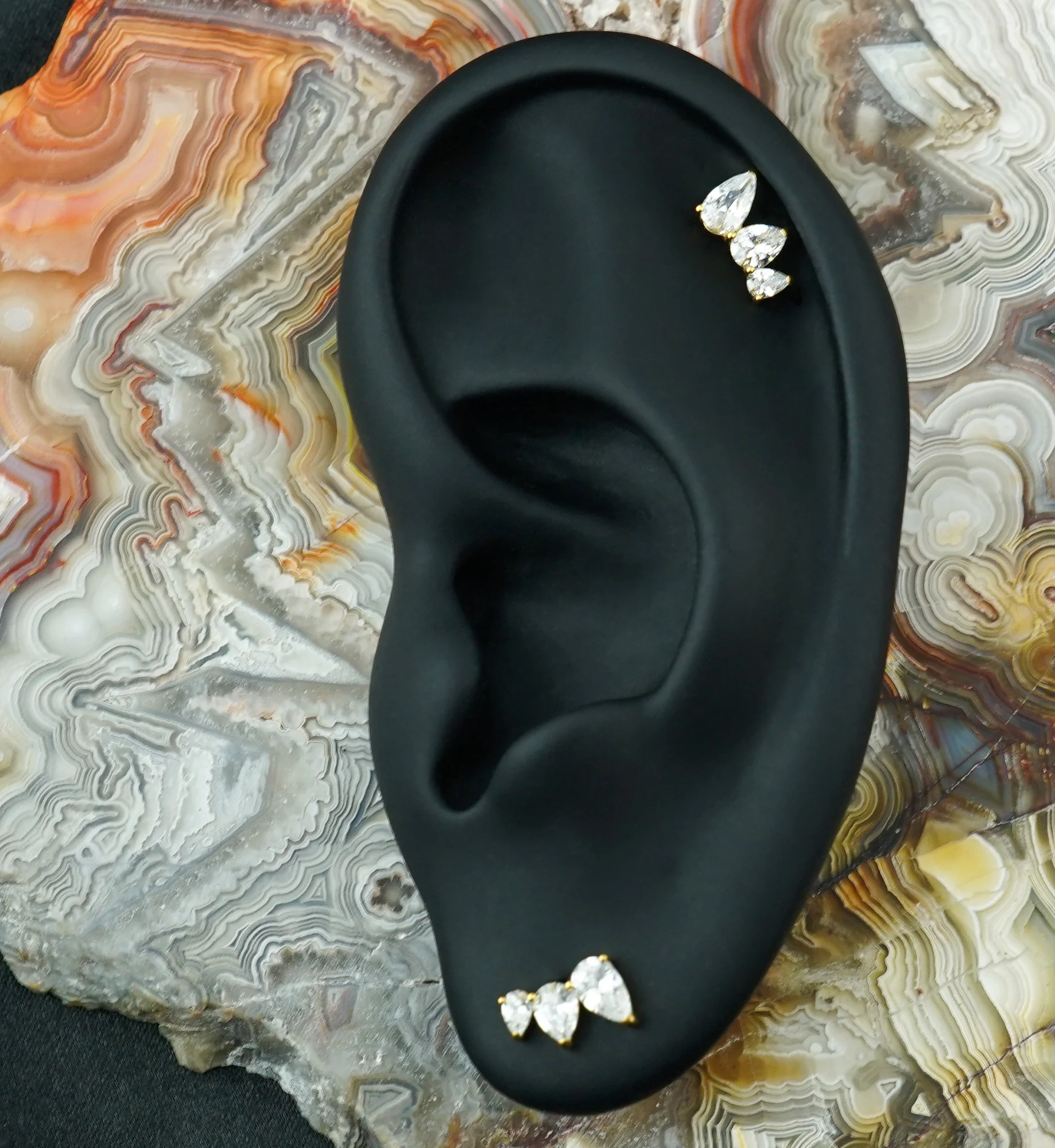 Gold PVD Waning Teardrop CZ Titanium Threadless Top - Image 2