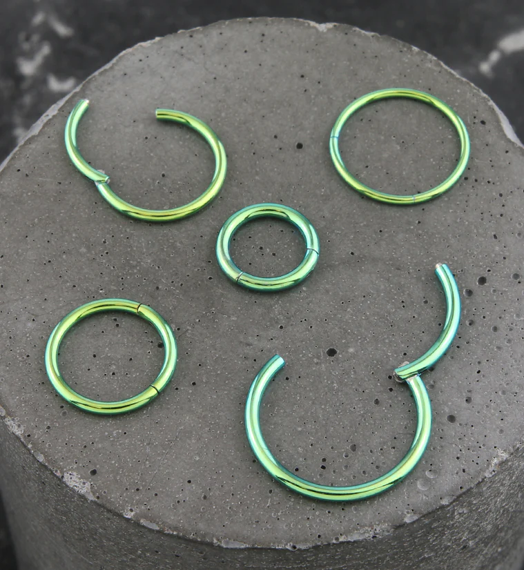 Green PVD Hinged Stainless Steel Segment Hoop Ring - Image 3