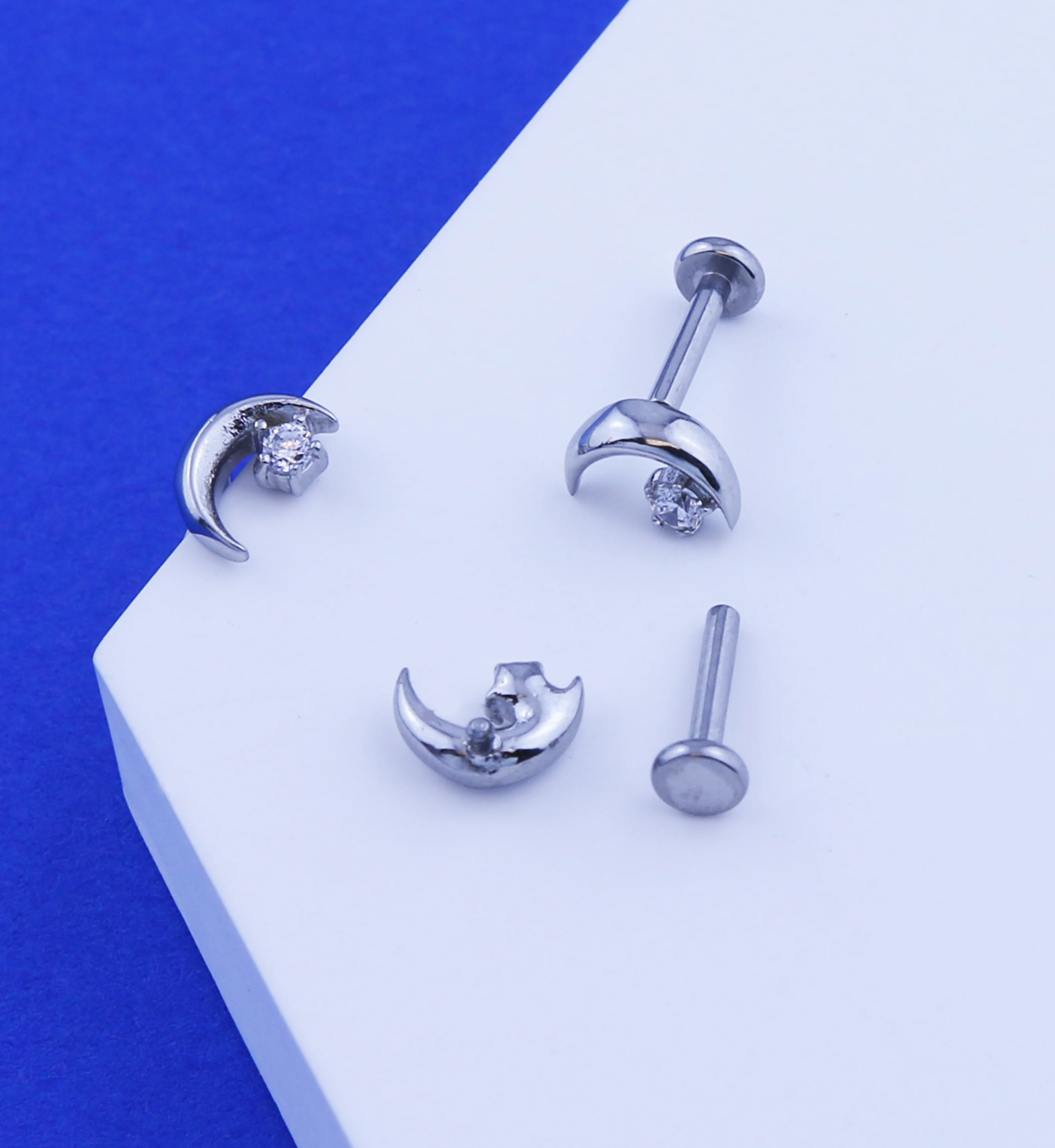 Half Moon Prong Clear CZ Stainless Steel Internally Threaded Labret - Image 2