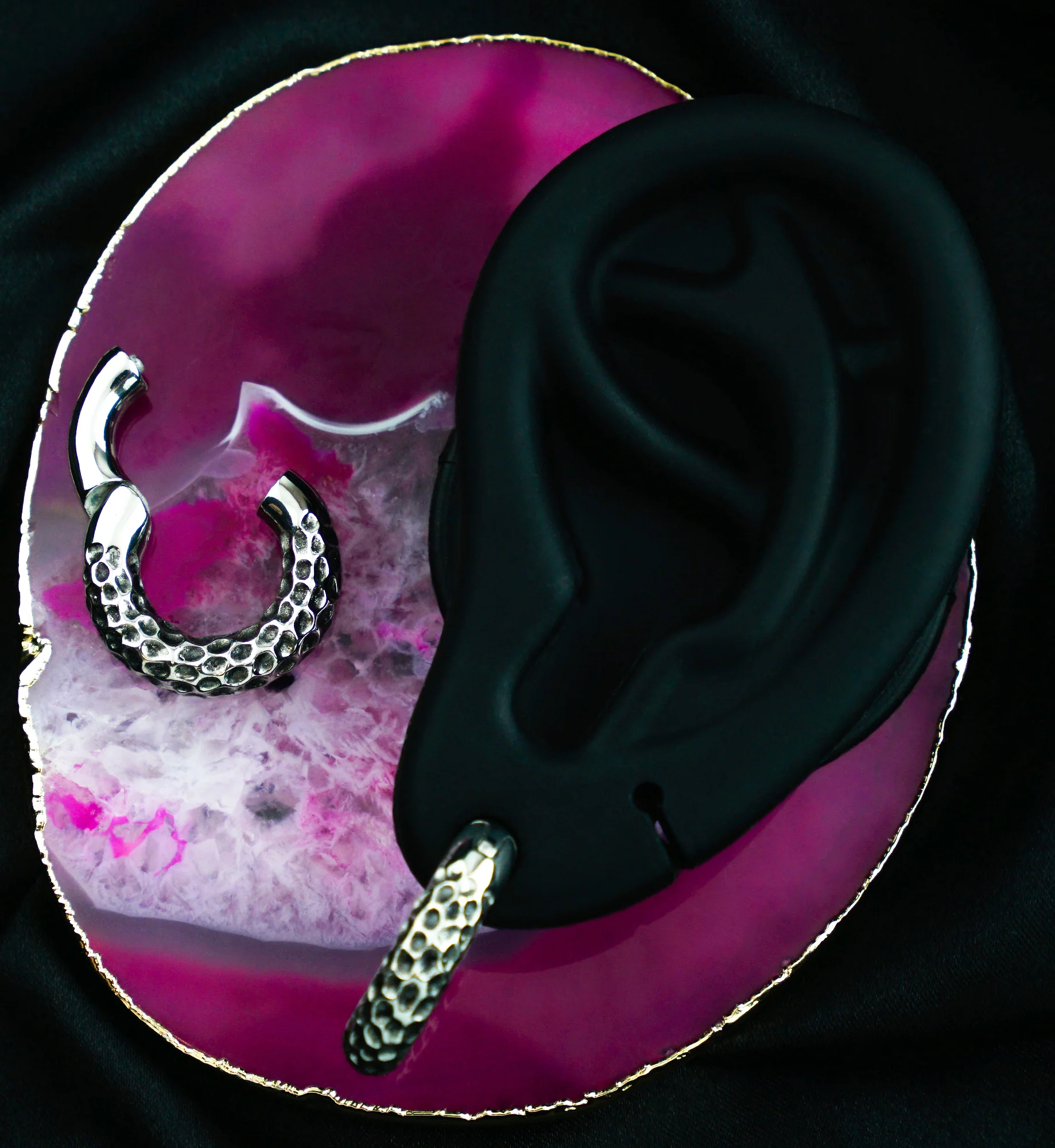 Hammered Hinged Ear Weights - Image 2