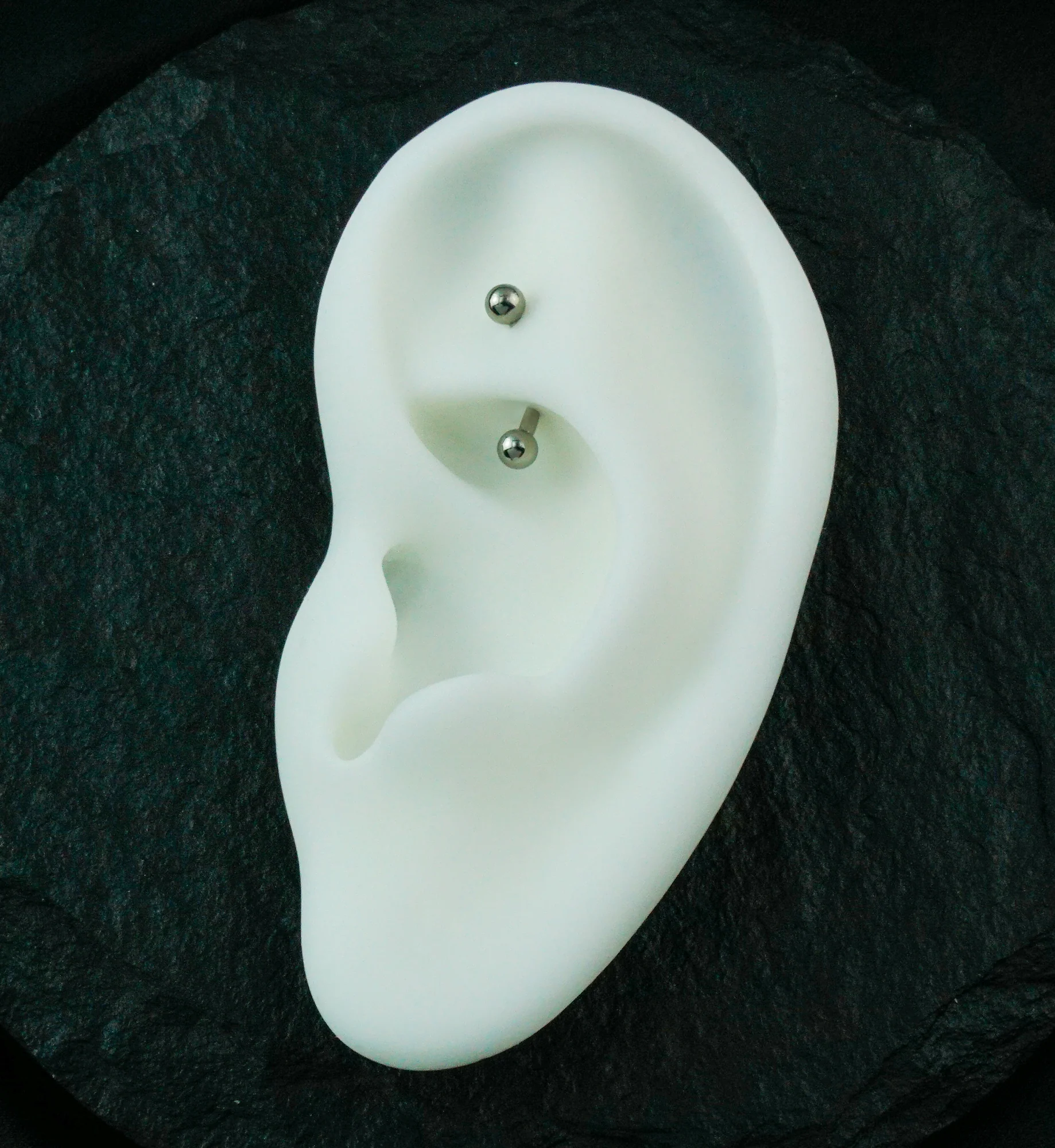 Titanium Curved Internally Threaded Barbell - Image 2