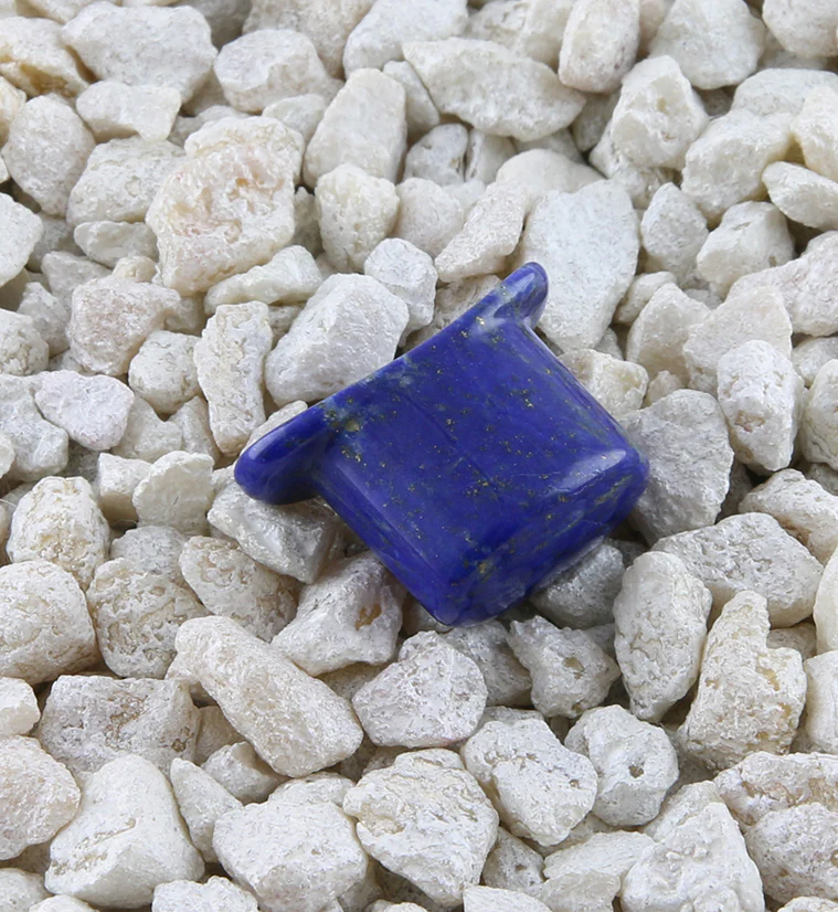 Lapis Lazuli Stone Oval Labret Plug - Image 5