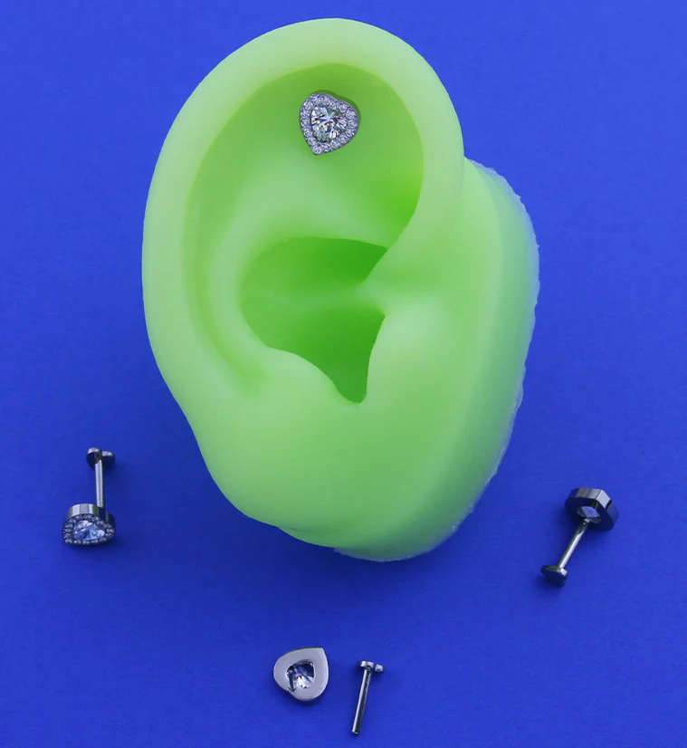 Lined Heart Clear CZ Titanium Threadless Heart Back Labret - Image 2