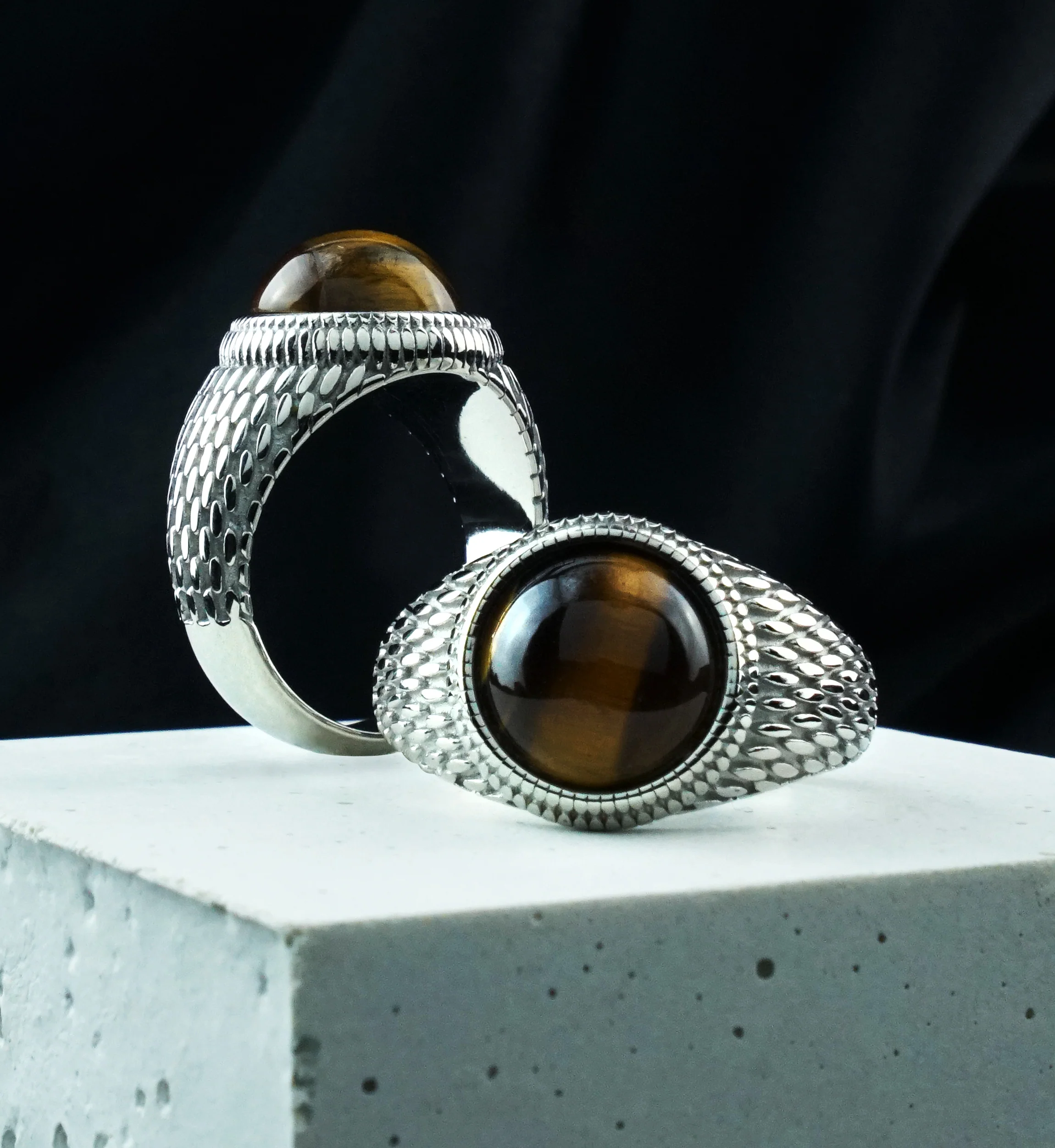 Sheath Tiger Eye Stone Inlay Stainless Steel Ring
