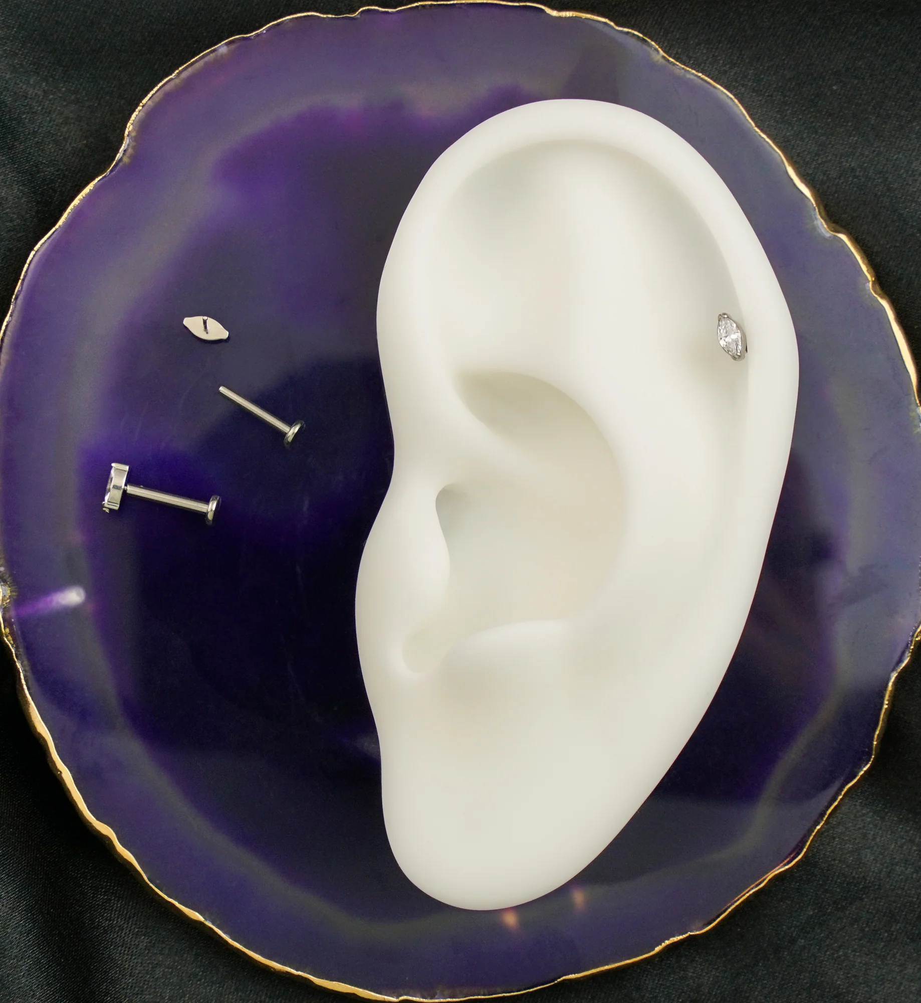 Marquise Clear CZ Flat Disk Threadless Labret - Image 2