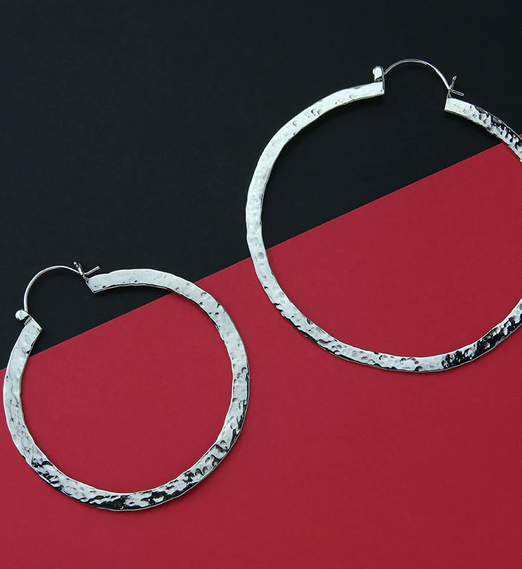 Narrow Hammered White Brass Hangers / Earrings - Image 2