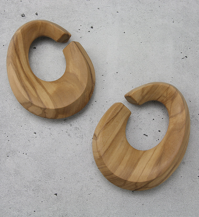 Olive Wood Oval Hoop Hangers - Image 2