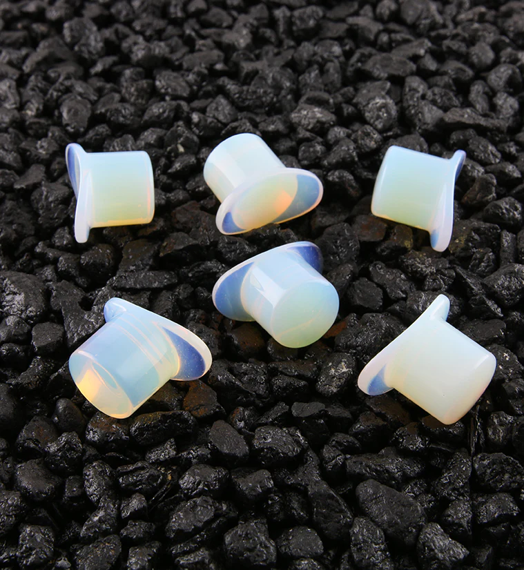 Opalite Glass Labret Plug - Image 3