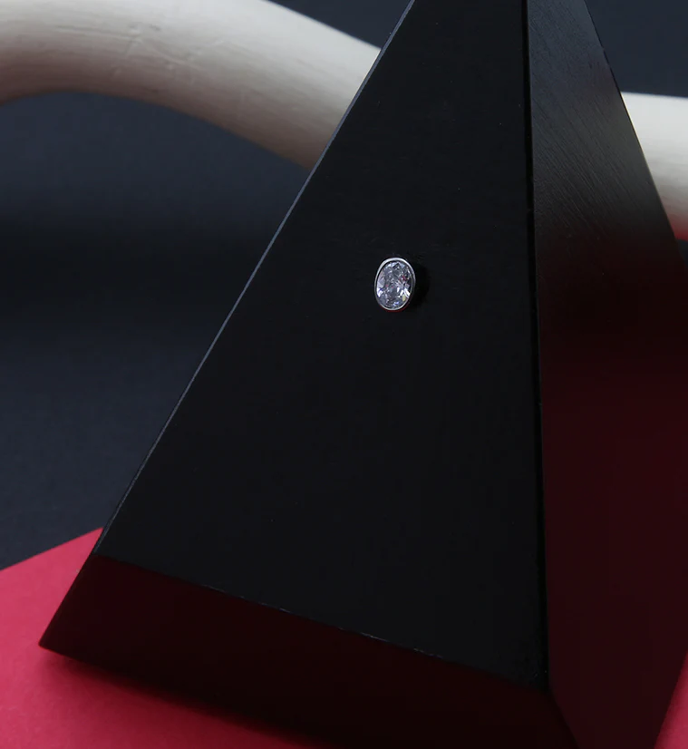 Ovate CZ Titanium Threadless Top - Image 2