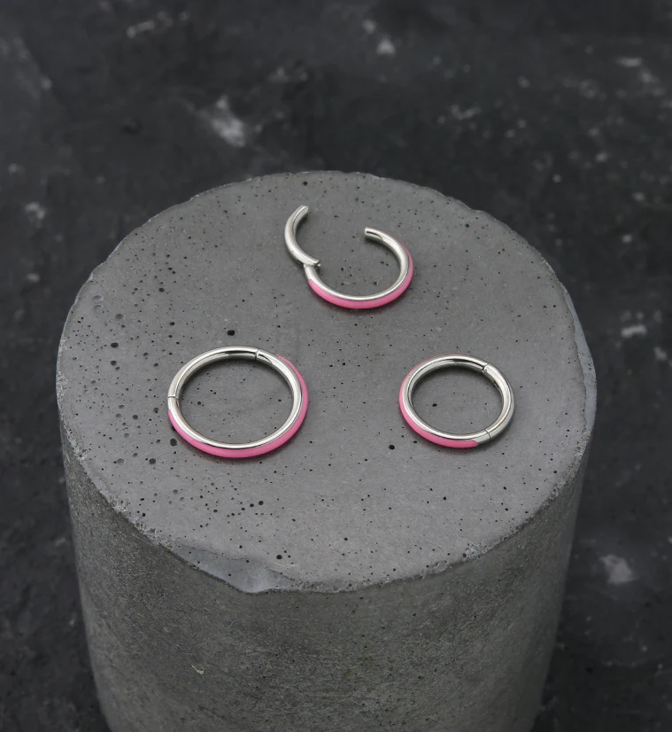 Pink Glow In The Dark Side Facing Titanium Hinged Segment Ring - Image 2
