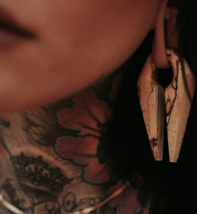 Plunge Tamarind Wooden Hangers - Image 3
