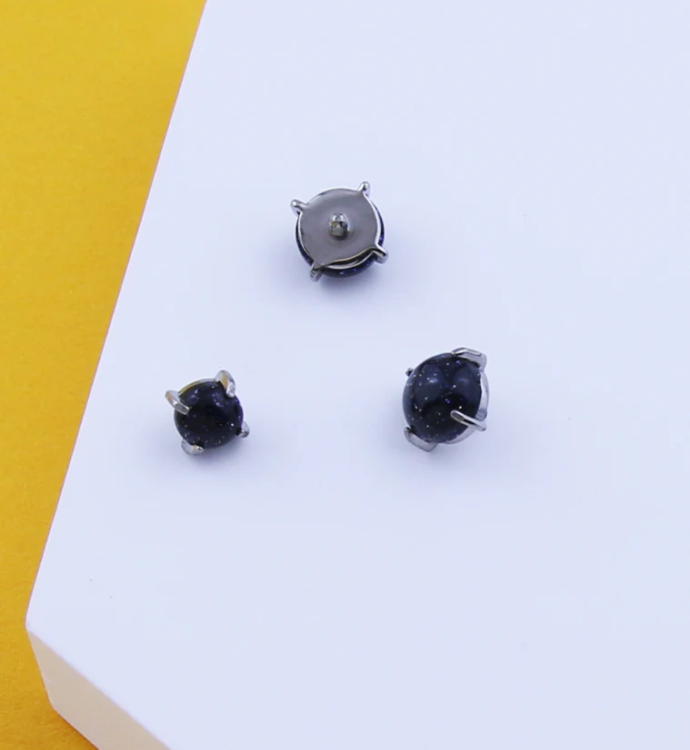 Prong Set Blue Sandstone Titanium Internally Threaded Top - Image 2