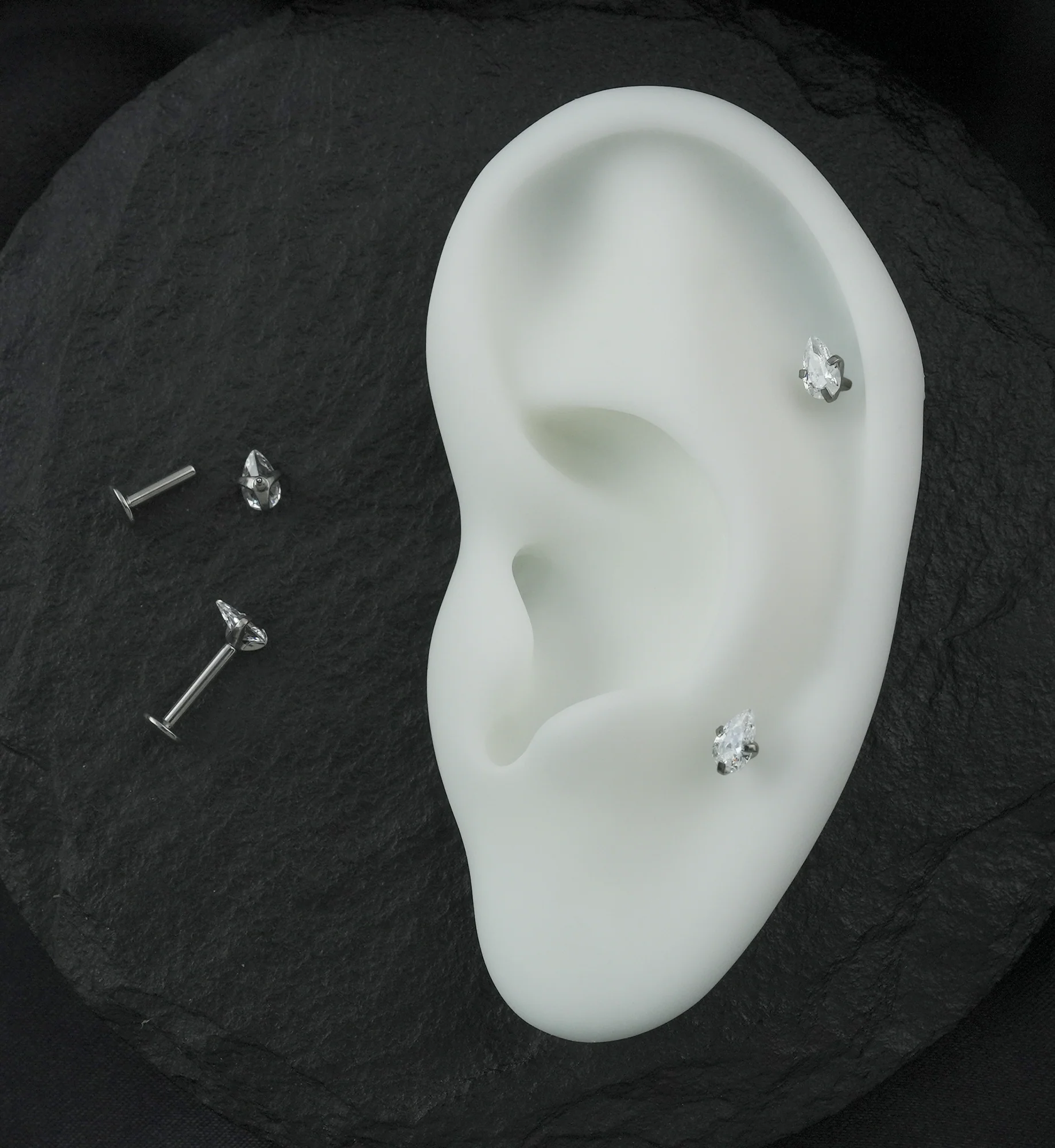 Prong Teardrop Clear CZ Internally Threaded Titanium Convex Back Labret - Image 2