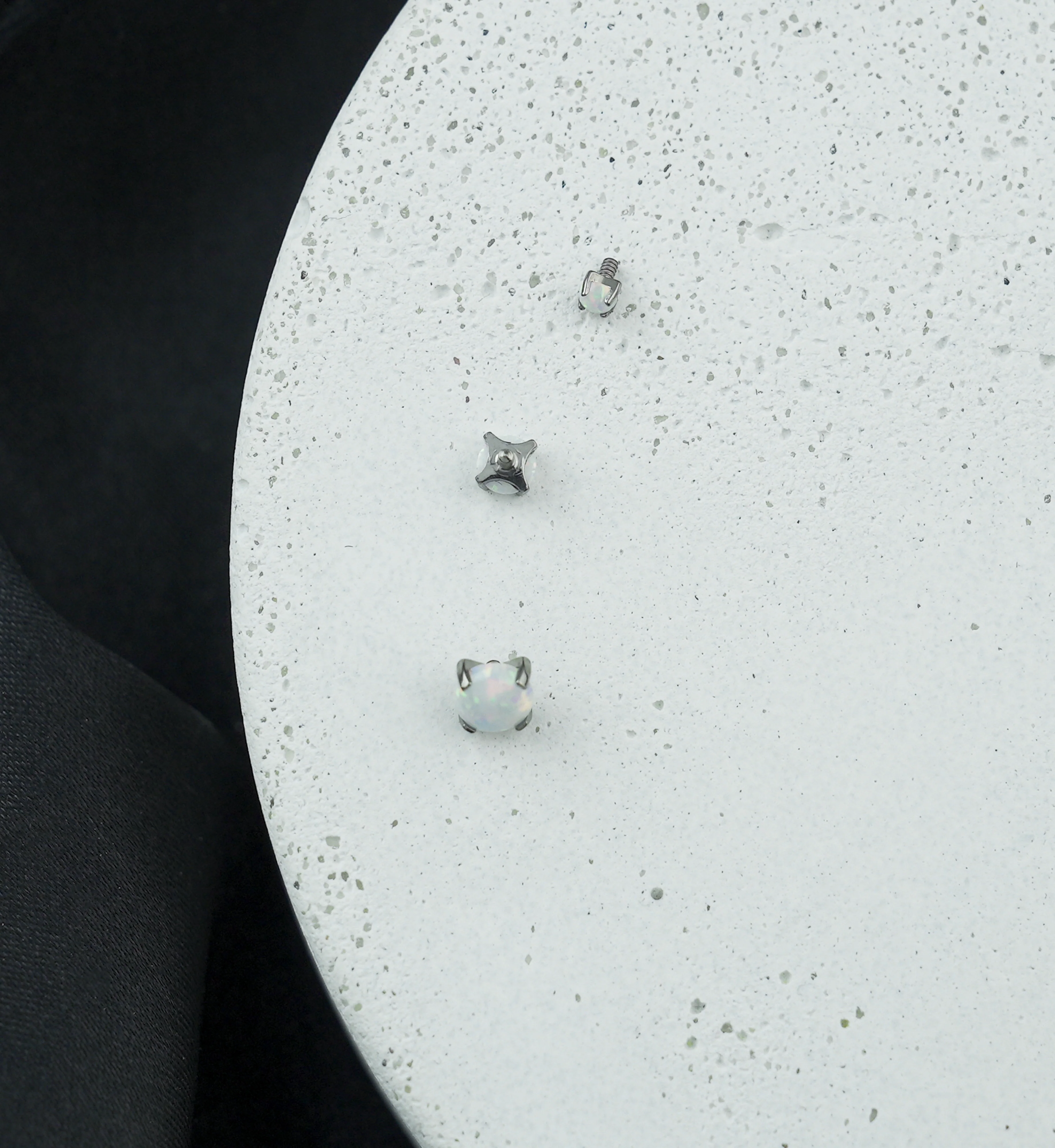 Prong White Opalite Titanium Internally Threaded Top - Image 2