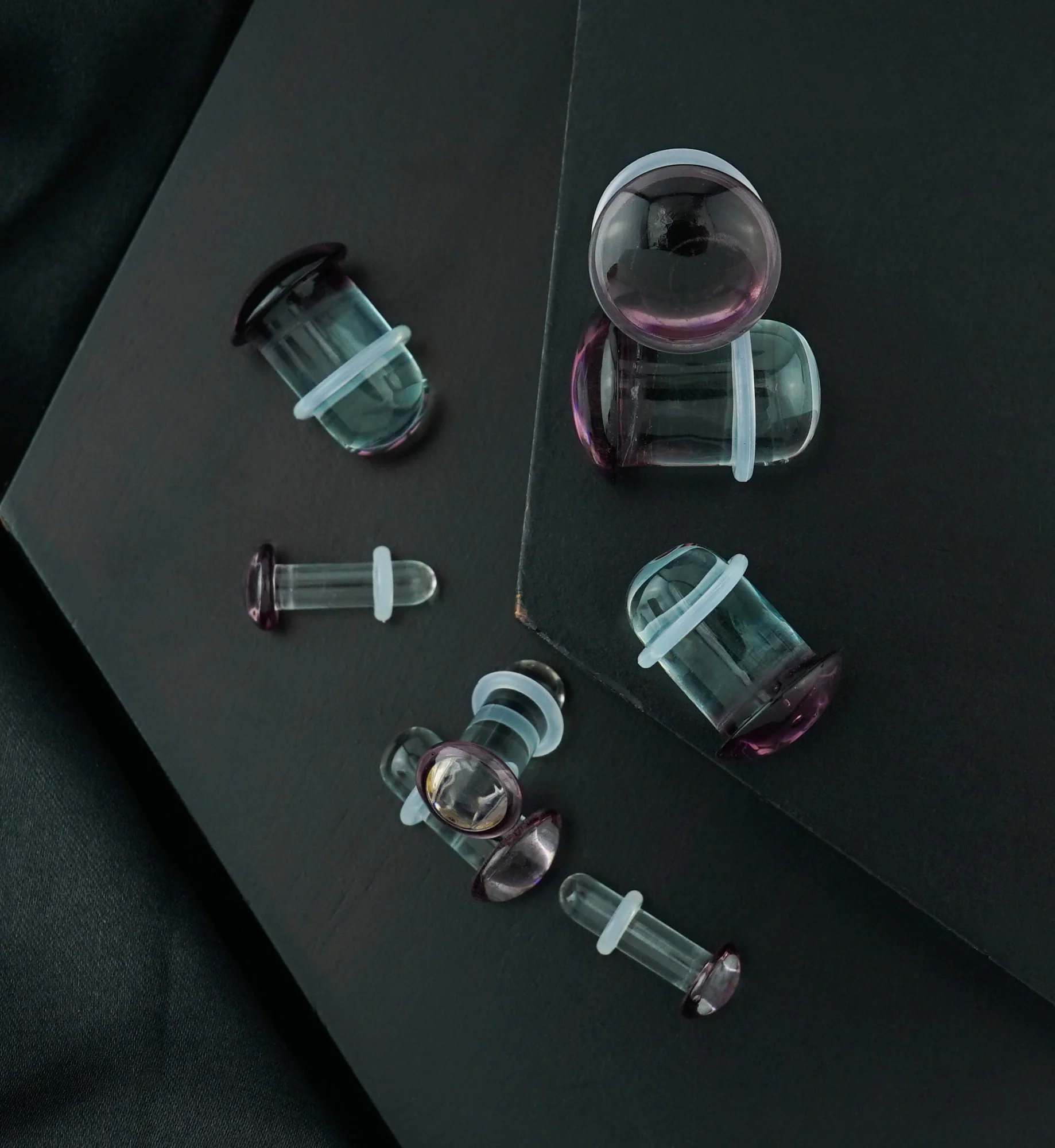 Purple Color Front Single Flare Glass Plugs - Image 2