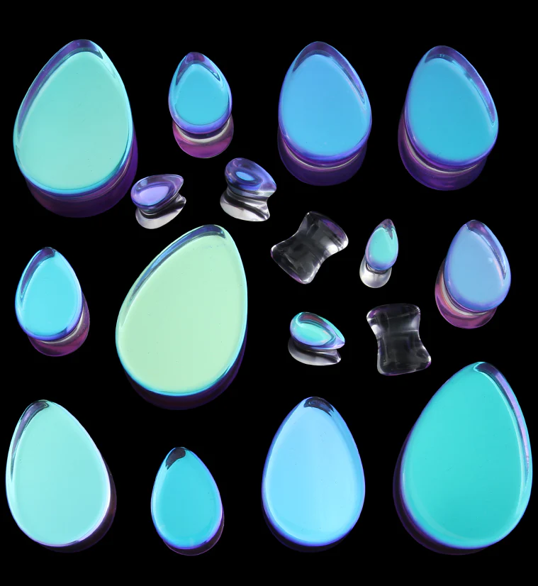 Purple Iridescent Glass Teardrop Plugs - Image 3