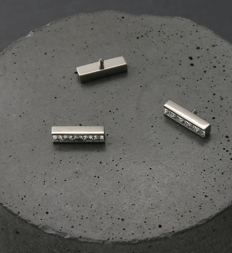 Rack CZ Bar Internally Threaded Top - Image 2