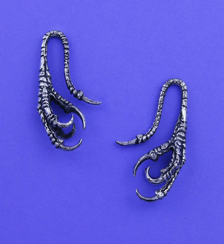 Raven Talons White Brass Ear Weights - Image 2