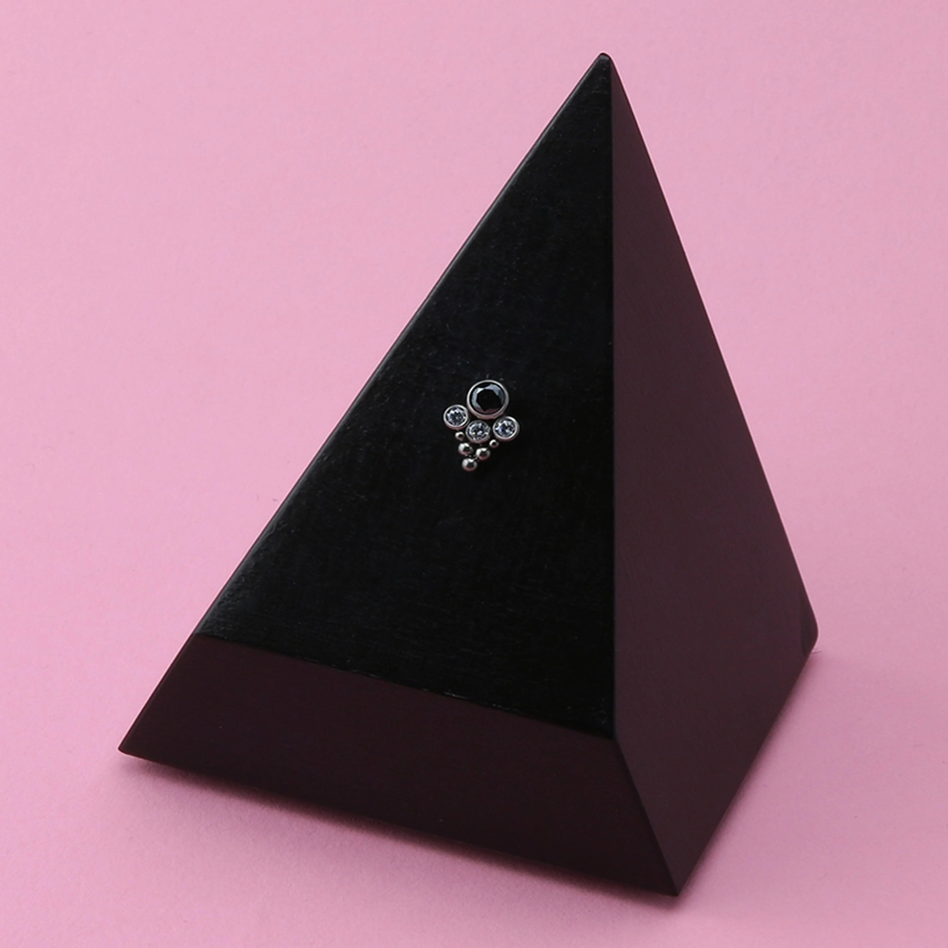 Rival Black & Clear CZ Titanium Threadless Top - Image 3