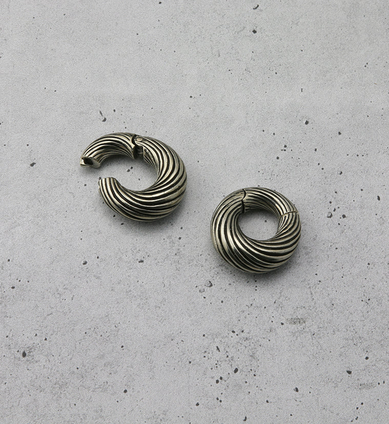 Roil White Brass Hinged Ear Weights - Image 4