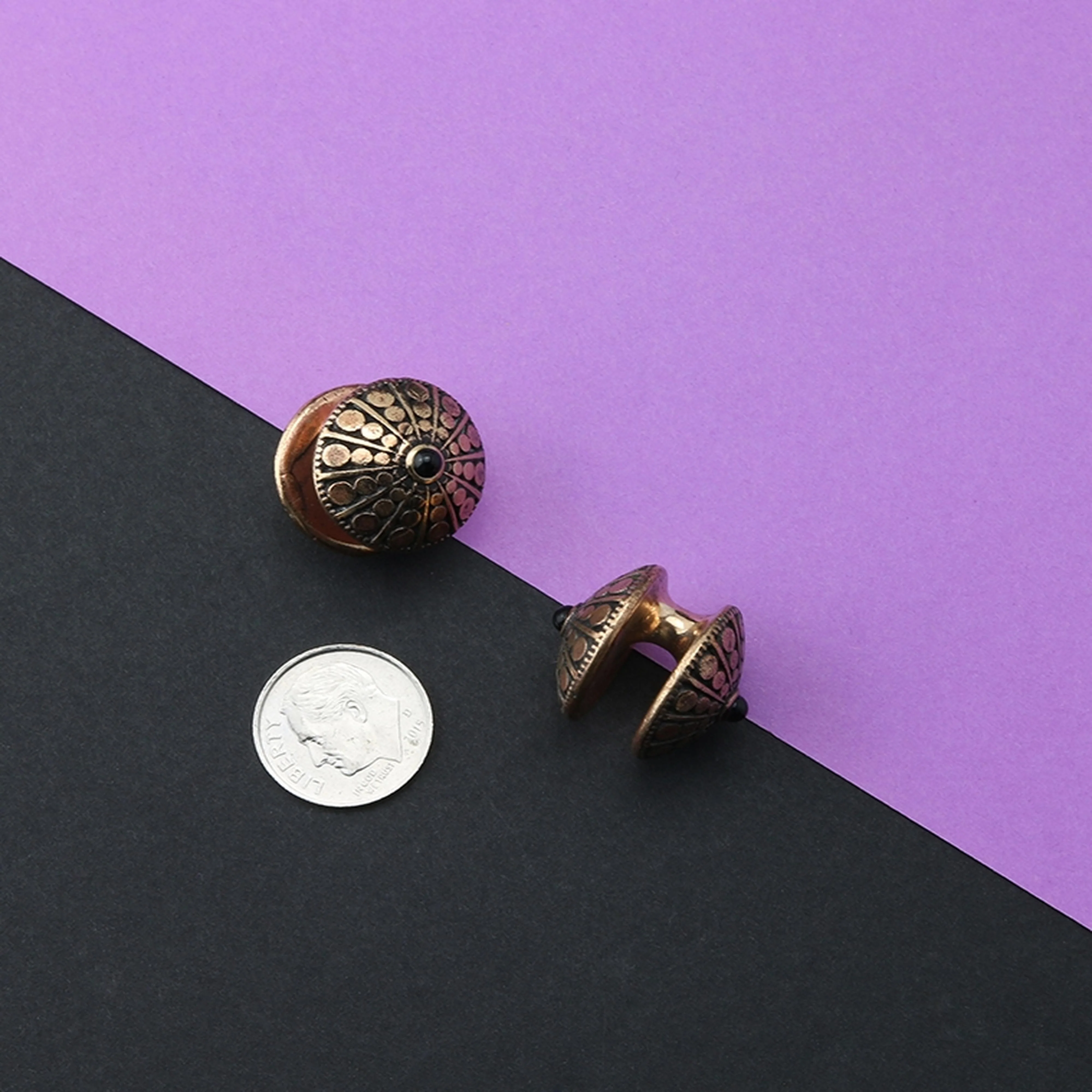 Rose Gold Crop Disk Onyx Mini Ear Weights - Image 3